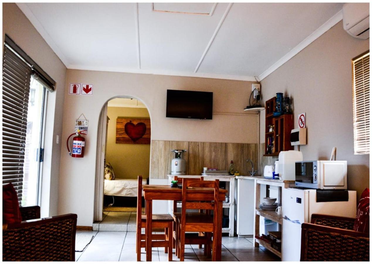 Grace'S Place Beaufort Wes Buitenkant foto